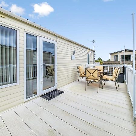 فيلا Escape To Paradise At Pevensey Bay Holiday Park 13 Woodland Walk المظهر الخارجي الصورة