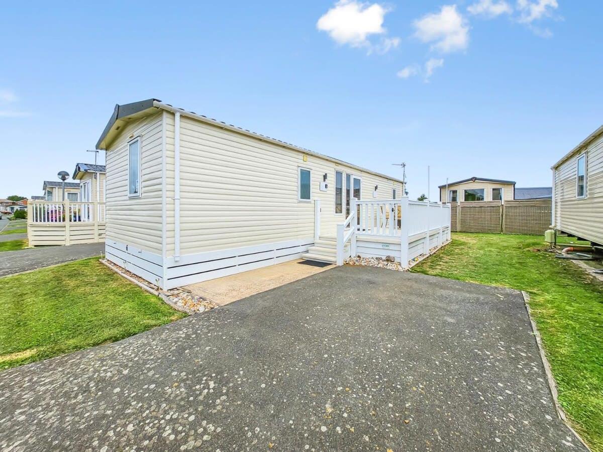 فيلا Escape To Paradise At Pevensey Bay Holiday Park 13 Woodland Walk المظهر الخارجي الصورة